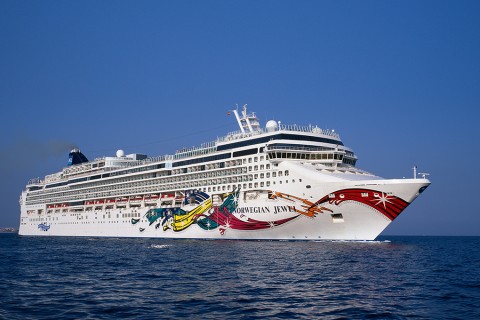 Barco Norwegian Jewel de la naviera Norwegian Cruise Line